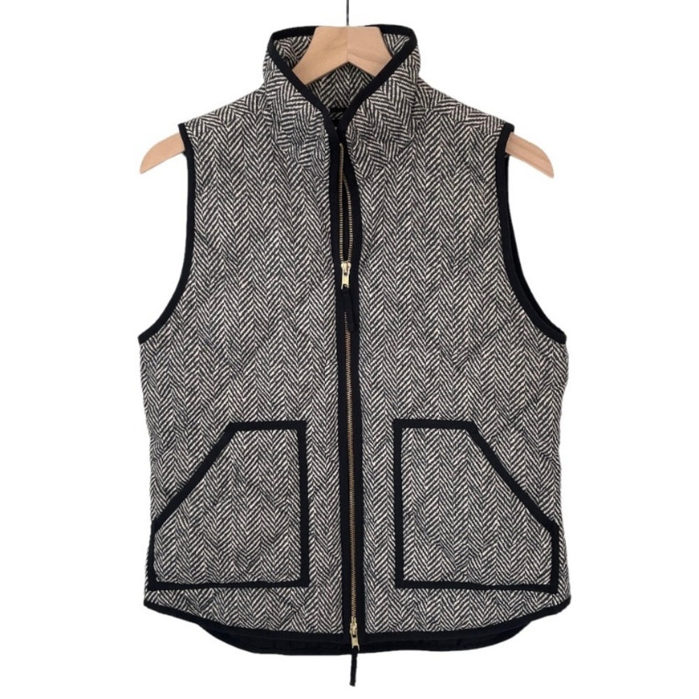 J. Crew Women’s Black and White Puffer Vest